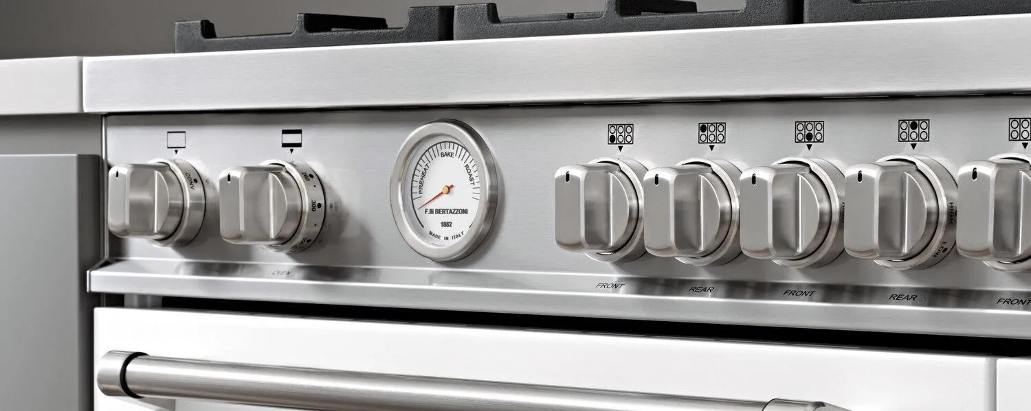 Bertazzoni MAS486GGASXV 48 Inch All Gas Range. 6 Burner And Griddle Stainless Steel