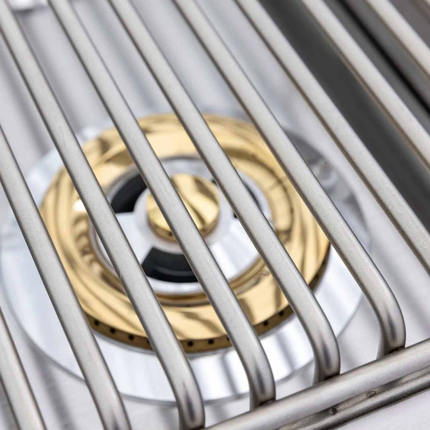 Blaze Grills BLZSB2LTE3NG Blaze Premium Lte  Side Burner. With Fuel Type - Natural Gas