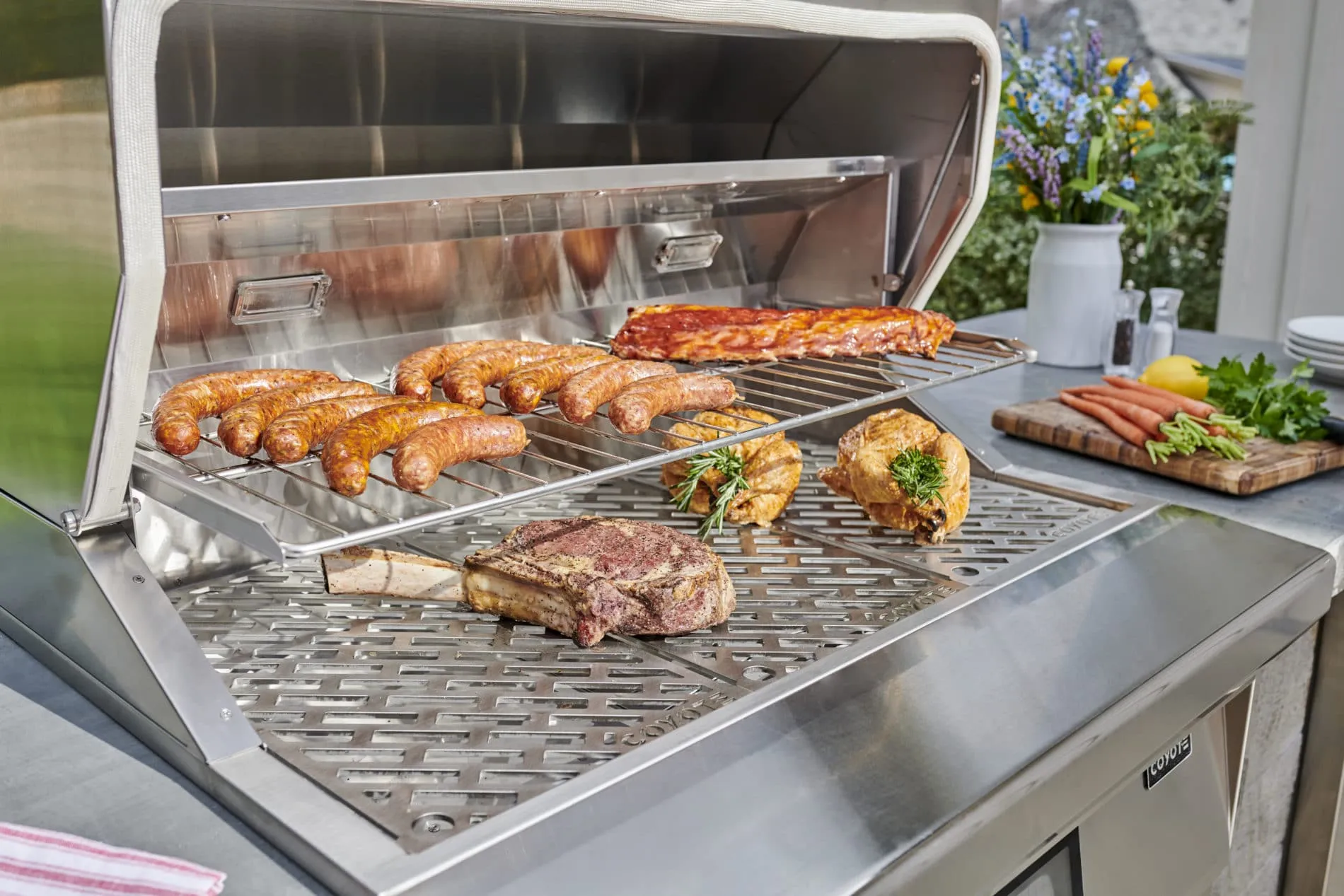 Coyote C1P28 28 Pellet Grill
