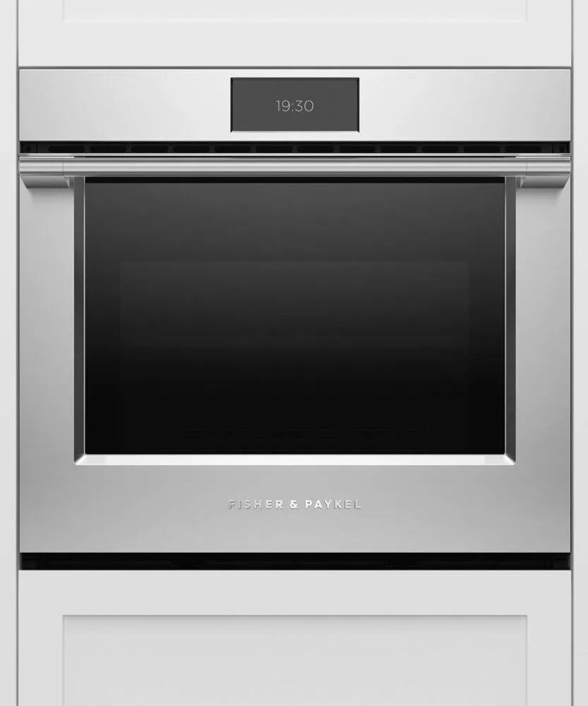 Fisher & Paykel OB30SPPTX1 Oven. 30. 4.1 Cu Ft. 17 Function. Self-Cleaning