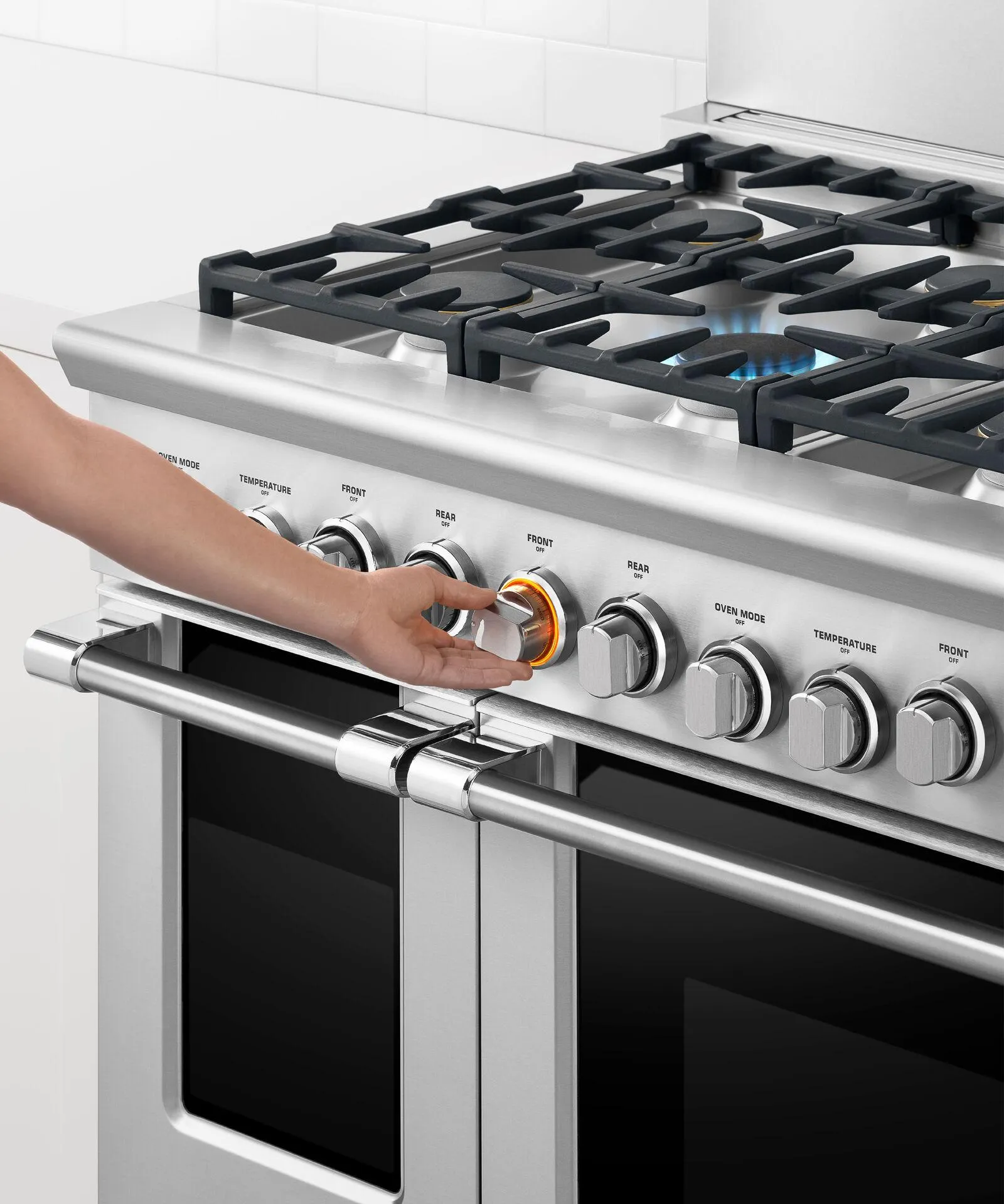 Fisher & Paykel RDV2488NN Dual Fuel Range. 48. 8 Burners