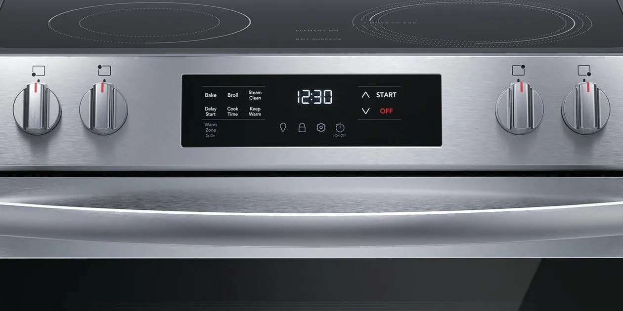 Frigidaire FCFE3062AS Frigidaire 30 Front Control Electric Range