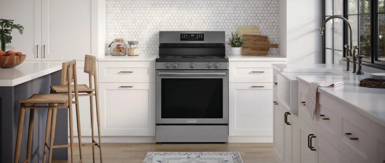 Frigidaire GCRE3060BD Frigidaire Gallery 30 Rear Control Electric Range With Total Convection