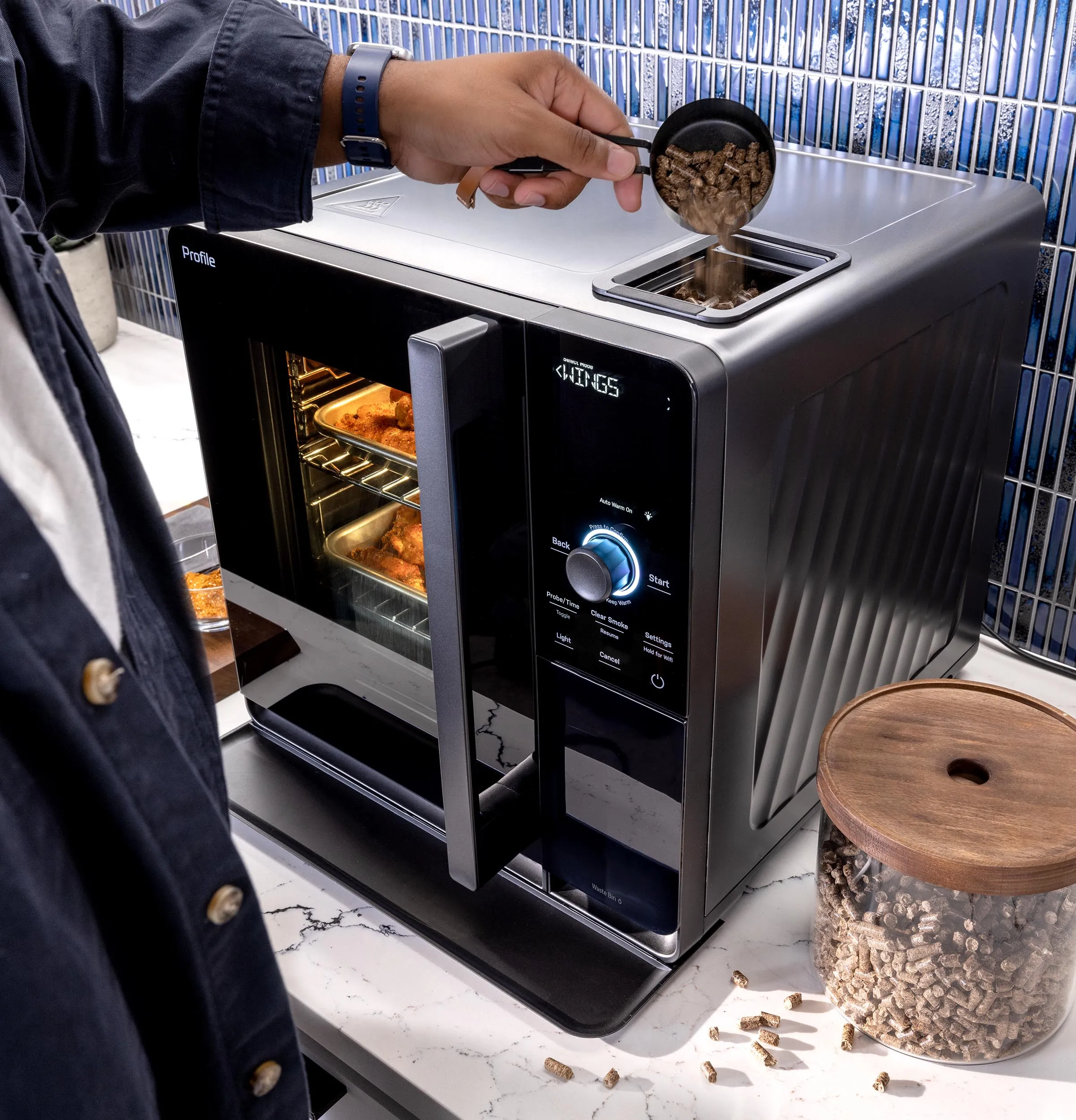 Ge Appliances P9SBAAS6VBB Ge Profile&#8482; Smart Indoor Smoker