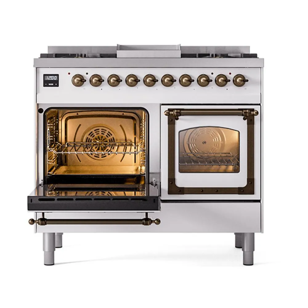Ilve UND40FNMPWHBLP Ilve Und40Fnmpwhblp Nostalgie Ii Noblesse 40 Dual Fuel Range (Liquid Propane. Triple Glass Door. White. Burnished)