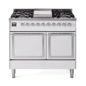 Ilve UND40FQNMPWHCLP Ilve Und40Fqnmpwhclp Nostalgie Ii Noblesse 40 Dual Fuel Range (Liquid Propane. Solid Door. White. Chrome)