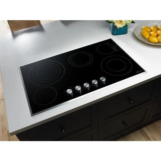 Jennair JEC3536BS 36-Inch Electric Radiant Cooktop
