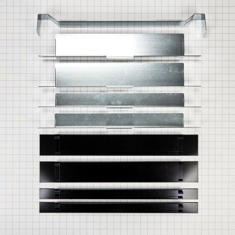 Jennair W11312047 Built-In Single Oven Side Trim Cover Kit. Black/Noir