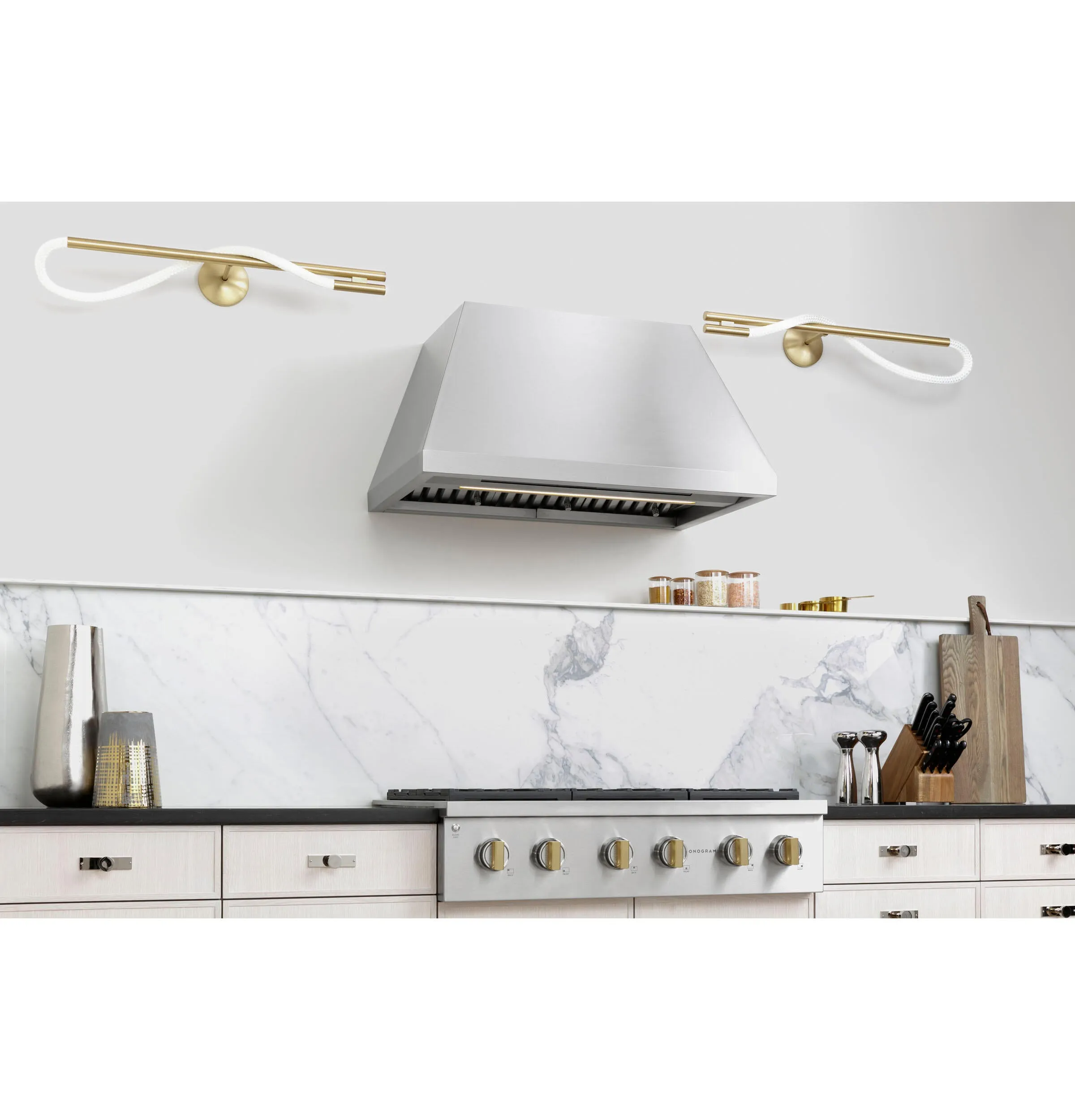 Monogram ZGU366NTSS Monogram 36 Professional Gas Rangetop With 6 Burners (Natural Gas)