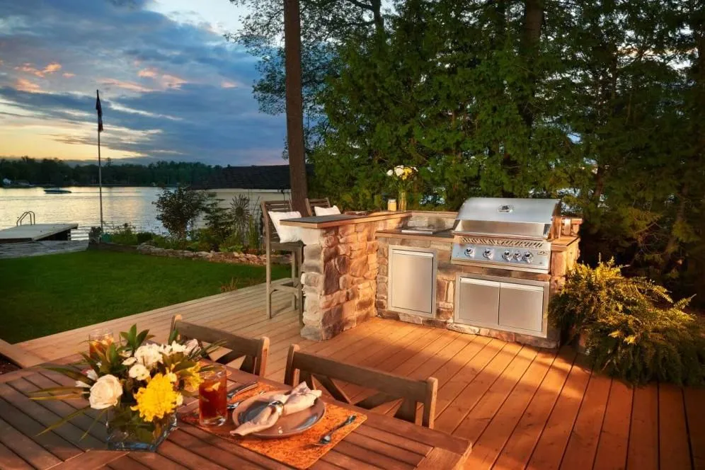 Napoleon Bbq BIG32RBNSS1 Built-In 700 Series 32 With Infrared Rear Burner . Natural Gas. Stainless Steel
