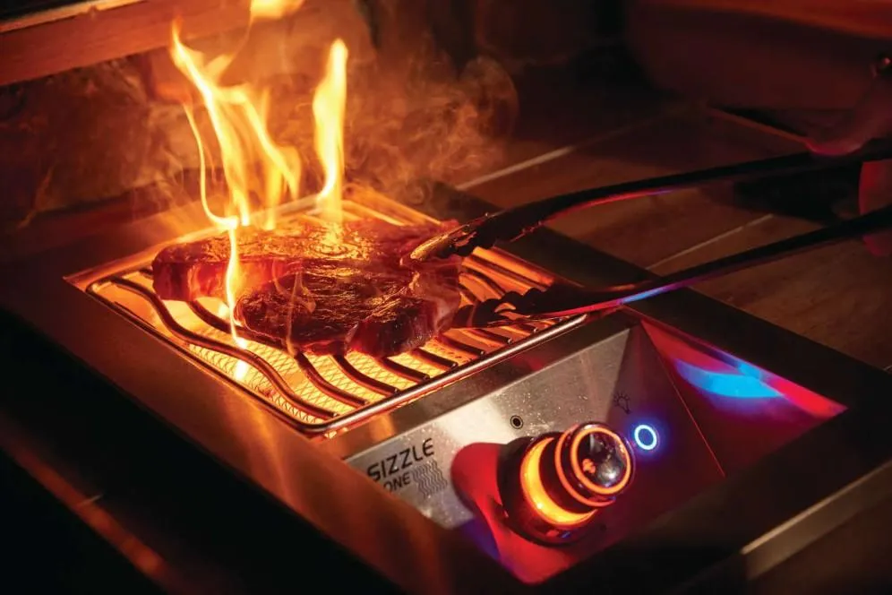 Napoleon Bbq BIG32RBNSS1 Built-In 700 Series 32 With Infrared Rear Burner . Natural Gas. Stainless Steel