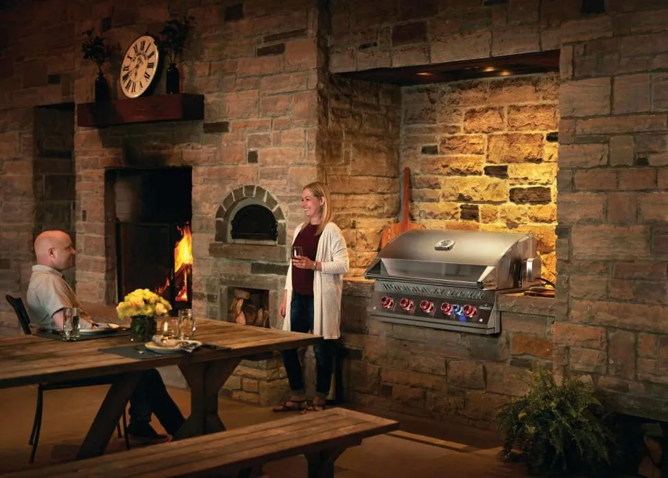 Napoleon Bbq BIG38RBNSS1 Built-In 700 Series 38 With Infrared Rear Burner . Natural Gas. Stainless Steel