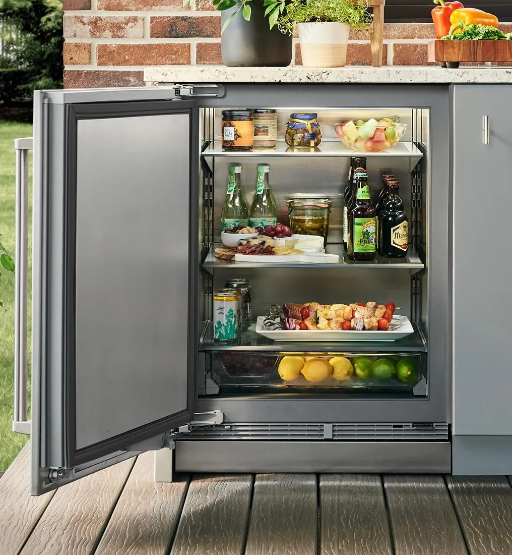 Sub-Zero DEU2450ROR 24 Outdoor Undercounter Refrigerator - Panel Ready