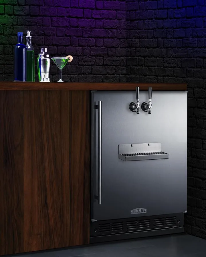 Summit SBC7BRSFRTP 24 Wide Front Tap Built-In Beer Kegerator
