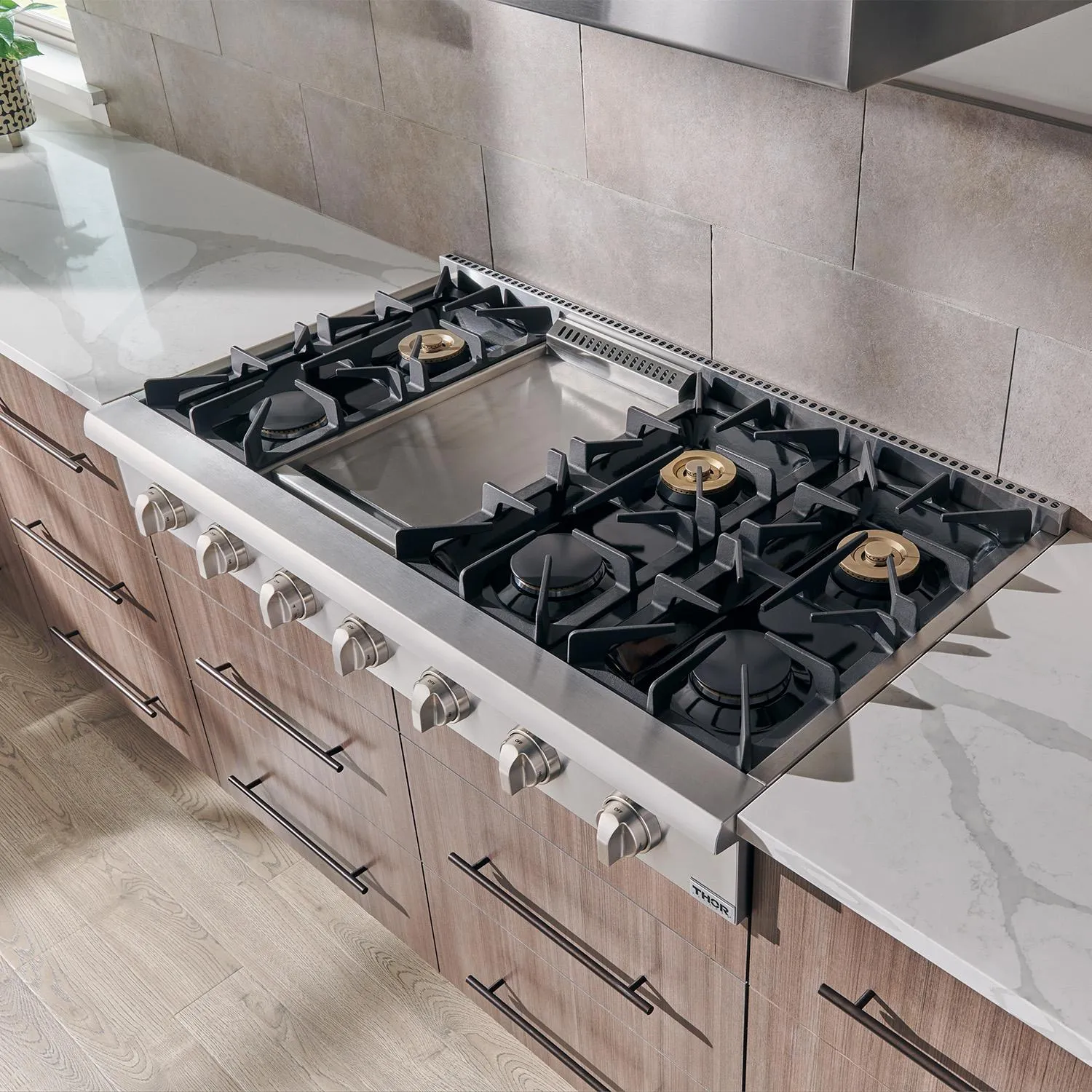 Thor Kitchen HRT4806ULP 48 Inch Professional Gas Rangetop In Stainless Steel - Liquid Propane