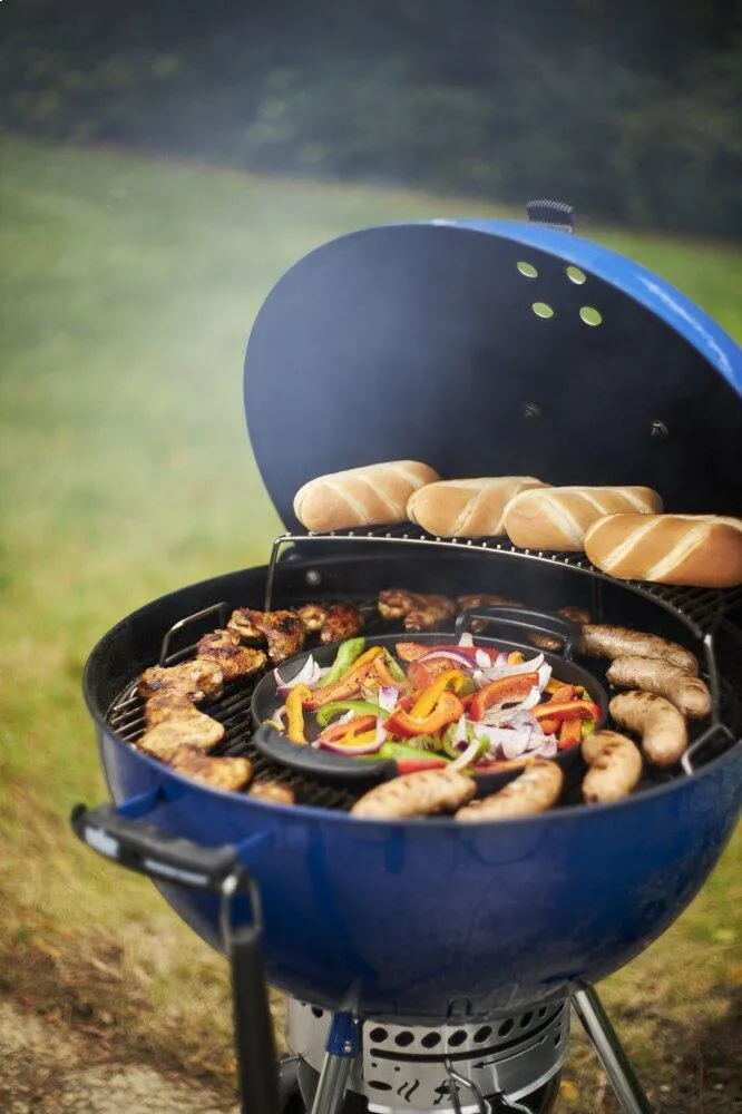 Weber 14516001 Master-Touch Charcoal Grill 22 - Deep Ocean Blue