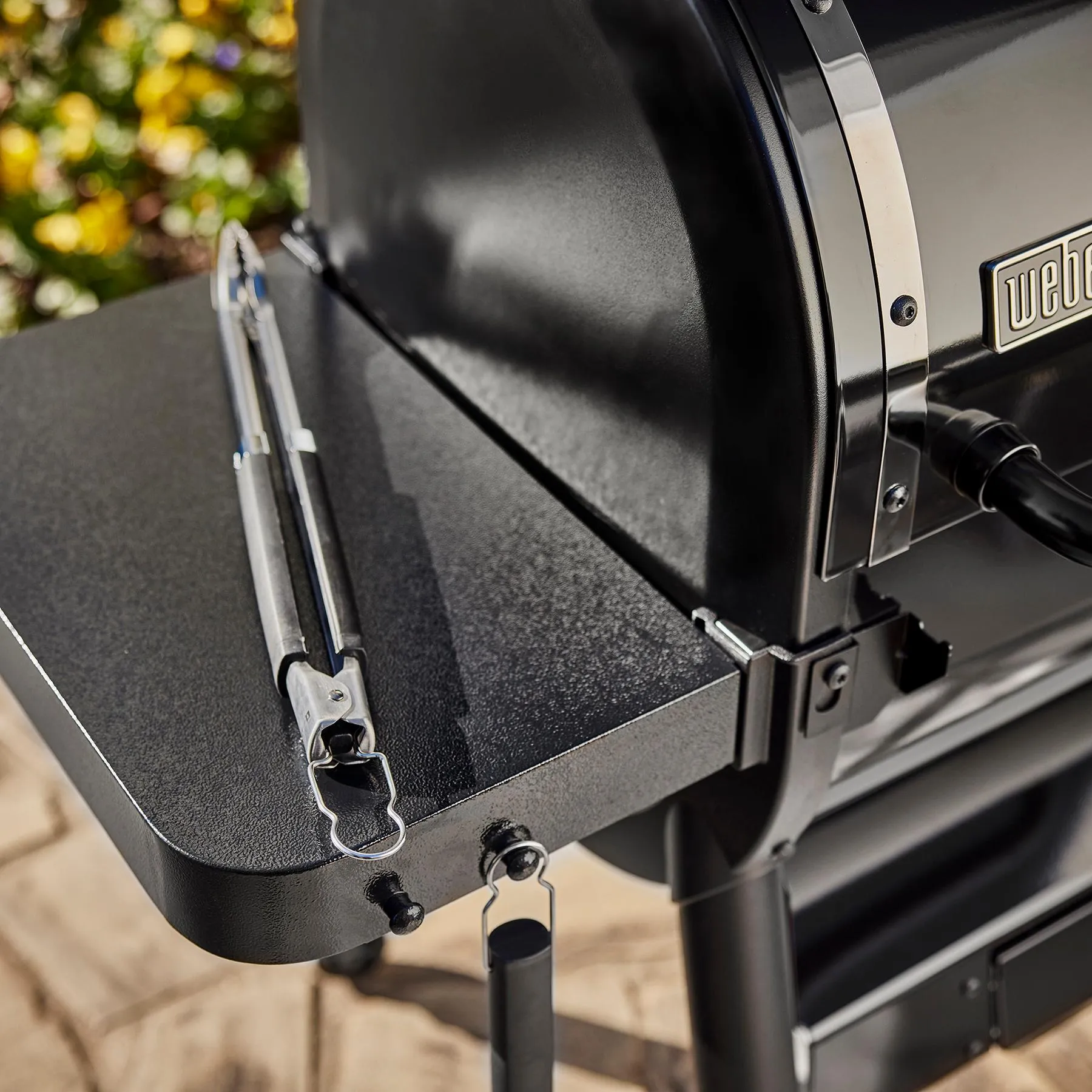 Weber 23722001 Smokefire Sear  Elx6 Wood Fired Pellet Grill - Black